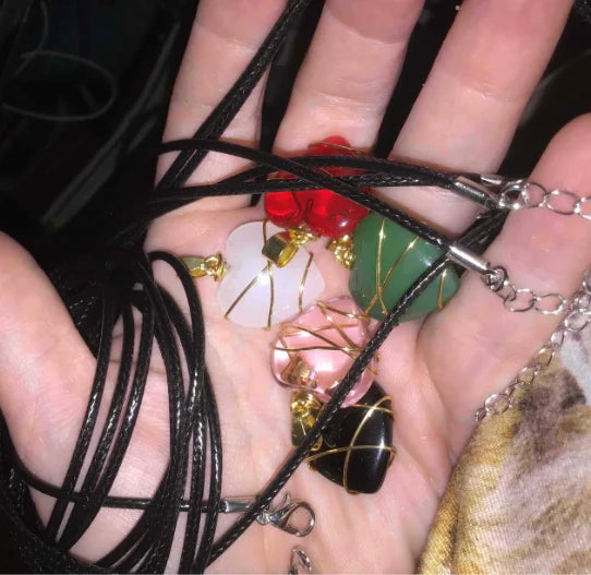 5pcs/Set Natural Stone And Crystal Necklace for Women Lovely Heart Shaped Stone Pendulum Amehtysts Opal Purple Crystal Choker