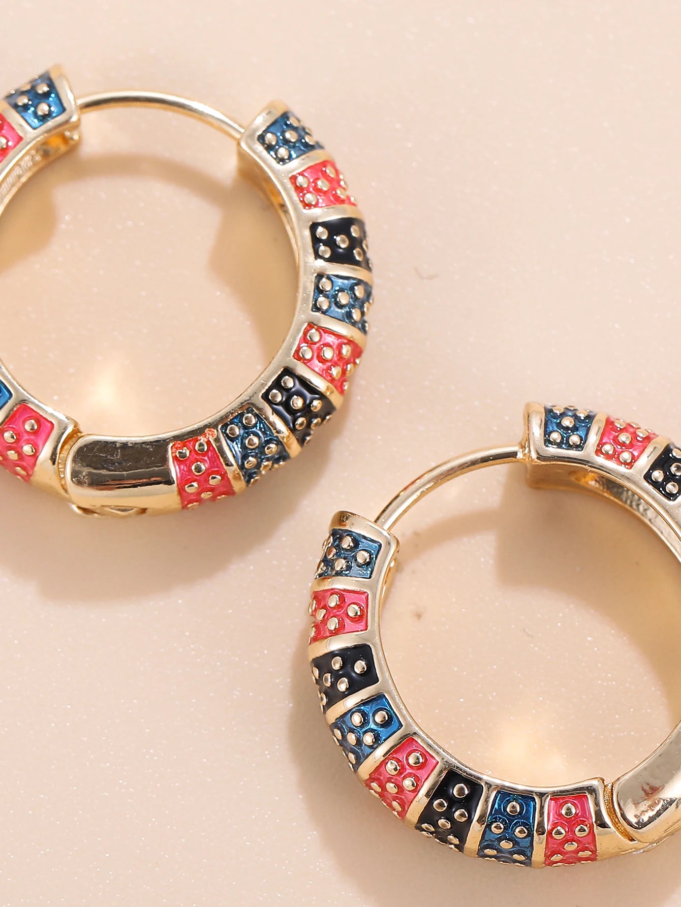 New Fashionable Colorful Round Earrings Retro Metal Enamel Floral Ear Accessories Unique Party Jewelry Gift for Women