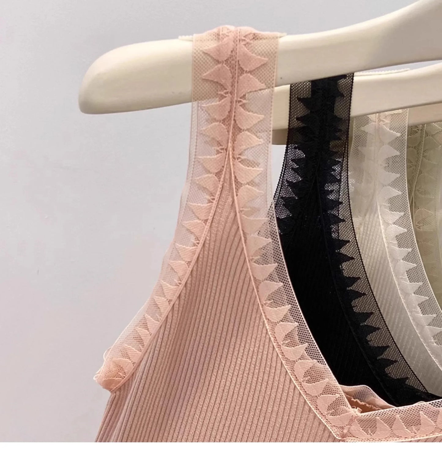 Women Summer Fashion Thin Knitted Undershirt Sleeveless Corset Top Half High Neck Comfortable Breathable Lace Tank Top 2025