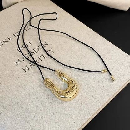 New U-shaped Metal Necklace for Women Long Rope Sweater Chain Accessories Black Rope chain Fashion Jewelry Gifts