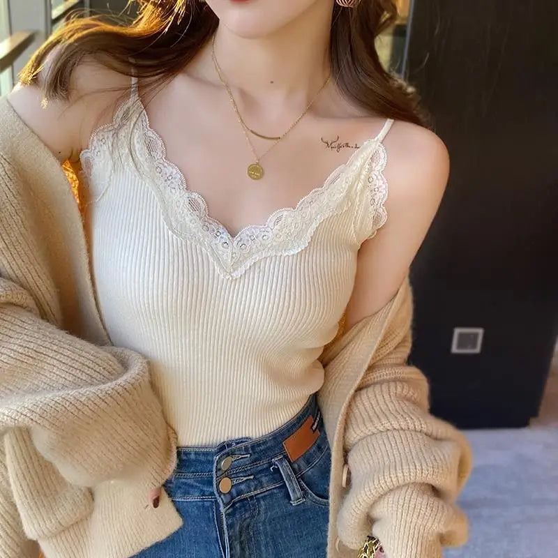 Lace Tank Top Women Cropped Cute Camis Sexy White Tank Tops Female Korean Sleeveless Black Vest Summer 2025 Coquette Y2k Clothes