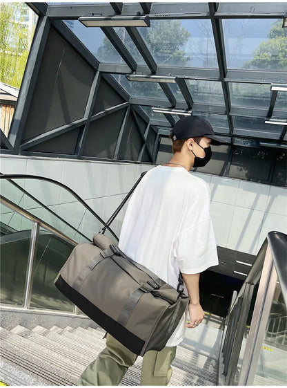 Fashion Travel Bags For Women Large Capacity Men's Sports bag Waterproof Weekend Sac Voyage Female Messenger Bag Dry And Wet