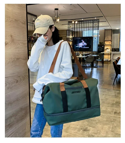 Fashion Travel Bags For Women Large Capacity Men's Sports bag Waterproof Female Messenger Bag Dry And Wet Dropshipping