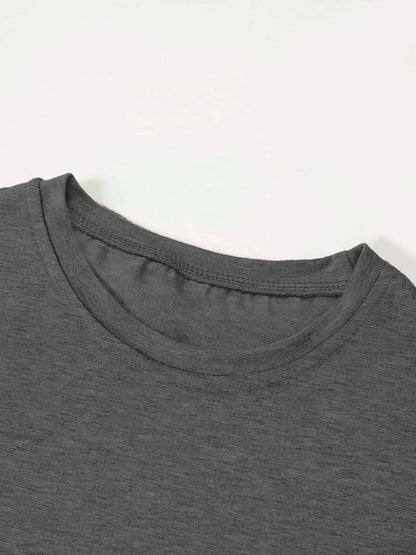 Plus Size Tops Women Clothes Inspirational - style Black T - shirt with Flower Motif Print ，Soft And Comfortable，Summer Outfits