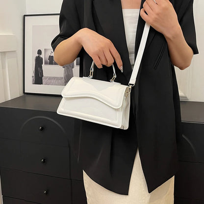 Women's New Flip Small Handbag Fashion Solid Color Shoulder Bag