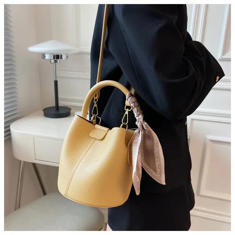 Fashion Women Crossbody Bags Autumn Winter Shoulder Bags Luxury Brand Design Bucket Bag Ladies PU Leather Portable Hand Bags