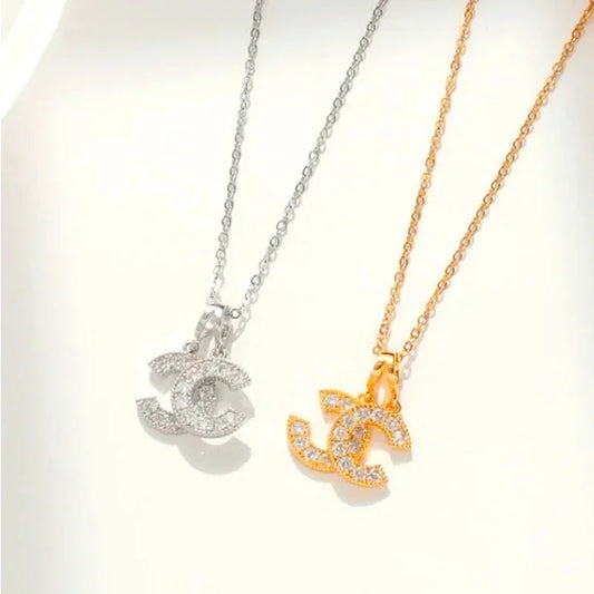 French-style double C necklace for women with micro-inlaid new light luxury and fashionable pendant as a high-end gift