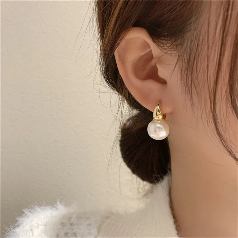 Fashion Wedding Jewelry Earrings, Silver Pearl Earrings, Minimalist Style, Women's Earrings, The First Choice For Giving Gifts
