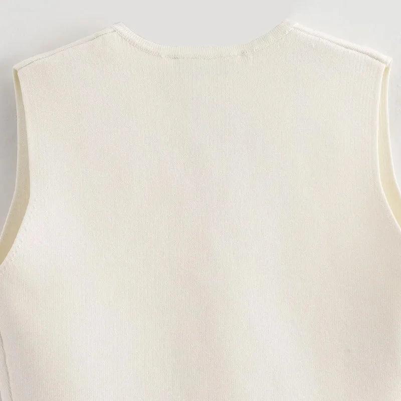 TRAF Tops Women 2024 Summer Autumn Elegant Knitted Tank Vest Top Ladies Fashion Casual White Black Short Sleeveless Vest Tops