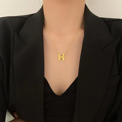H letter necklace for women, trendy, light luxury, niche, collarbone chain, simple temperament