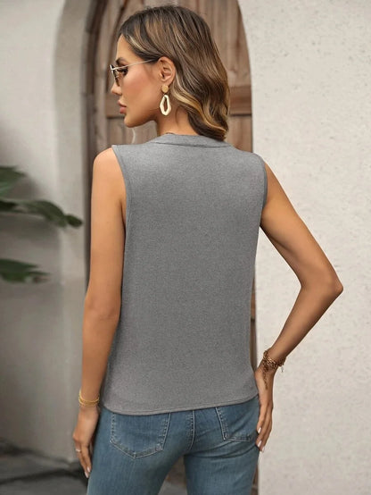 Women's Knitted Top Sleeveless T-shirt Summer New Fashion Style Elegant Pleated V-neck Tank Top Women's Top Tees Loewe Tank Top