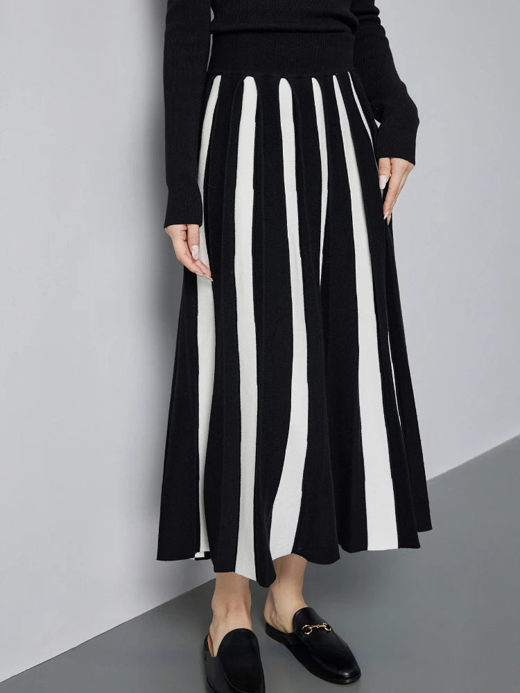 Long Skirts for Women Winter Knitted A-LINE Skirt Black White Luxury Elegant Women's Skirts Fashion 2025 High Waist Slim Skirts