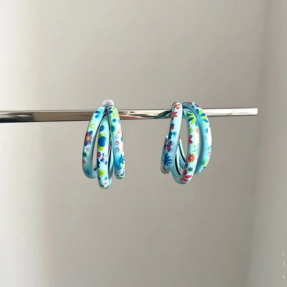 A Pair of Exaggerated Printed Three-ring C-shaped Earrings for Women, Suitable for Gifting and Fashionable Earrings