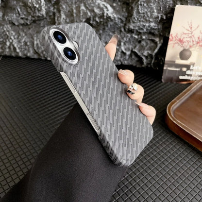 Simple Slim Matte Carbon Fiber Frameless Phone Cases for iPhone Shockproof Hard Cover 16 15 14 plus 13 12 pro Max 11 Half Pack