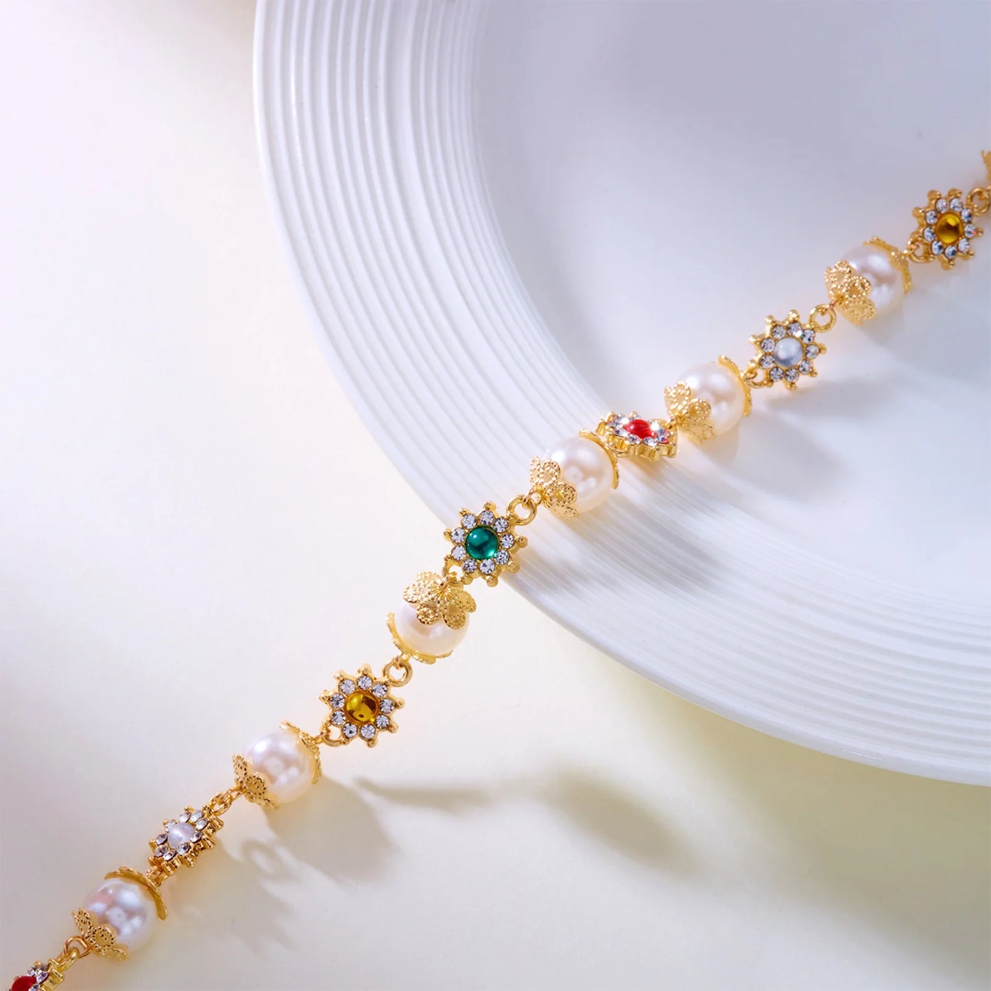 2025 New Flower Necklace For Women Trendy Pearl Patchwork Colorful Flower Neck Chain Light Luxury Jewelry Neck Accessories