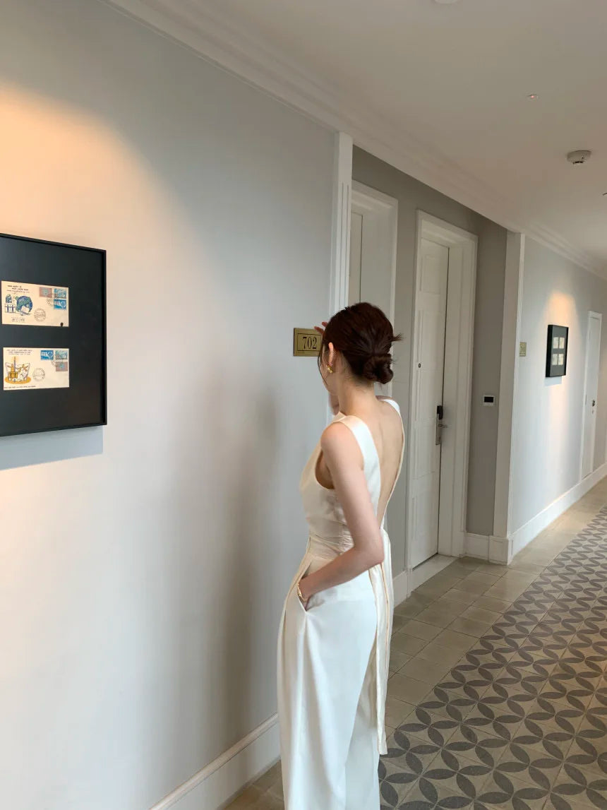 Feminino Sexy Backless Ropa Mujer 2025 Women Top New Sleeveless Clothes Round Neck Tanks & Camis Summer Elegant Tops