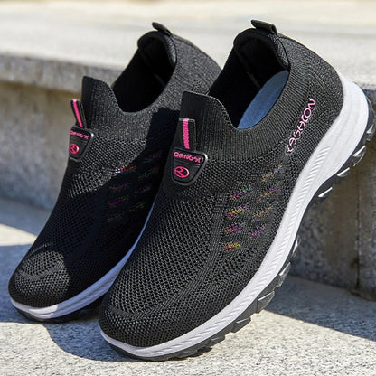 Women's Flat Shoes Slip on Casual Shoes New Luxury Platform Loafers Knitted Breathable Sneakers Soft Sole Lightweight Mom Shoes