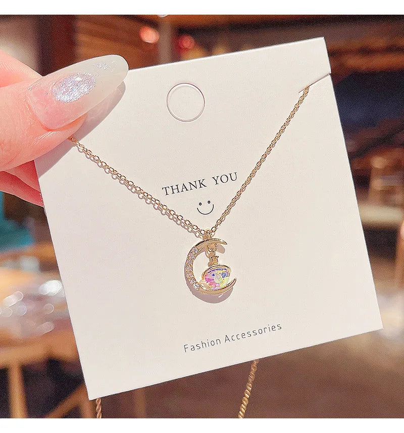 Cute Anime Necklaces For Women Crystal Bear Cartoon Pendant Necklace 2023 Luxury Clavicle Chain Fashion Korean Jewelry Wholesale