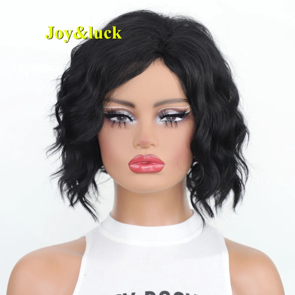Synthetic short wavy wig for women, with a trendy and fashionable design, is suitable for daily wear or attending parties
