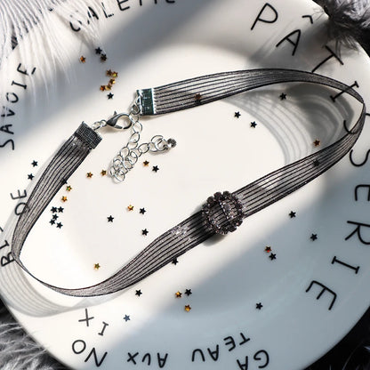 Black Choker Necklace For Women Elegant Lace Velvet Stretch Chain Gothic Flower Short Clavicle Neck Cord Aesthetic Jewelry Gift