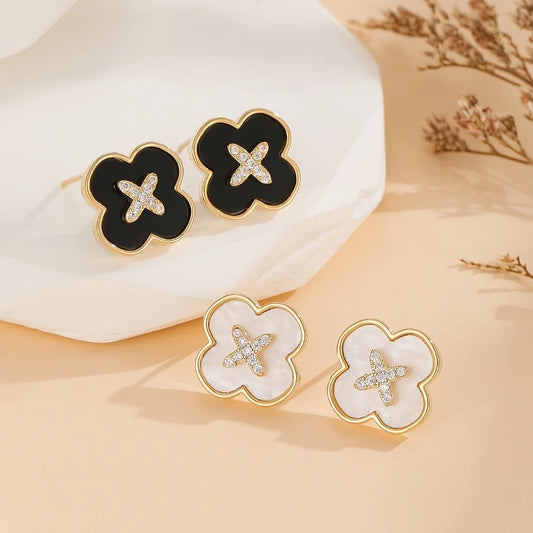 Simple and Versatile Design Earrings for Family and Friends As Gifts, Daily Accessories for Sale in Pairs