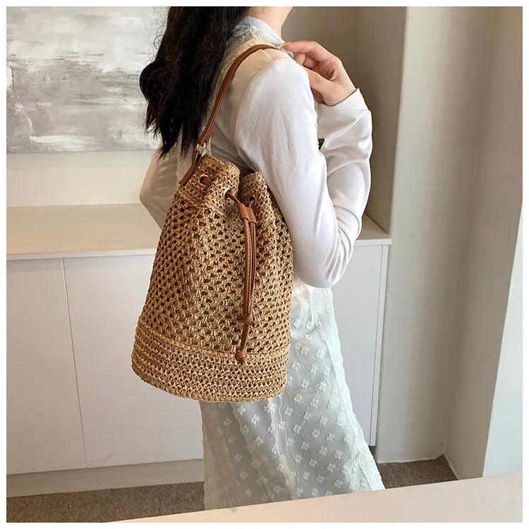 Weaving Bag Women 2024 New Fashion Bucket Bag Summer Niche Hundred Straw Beach Single Shoulder Crossbody Bag