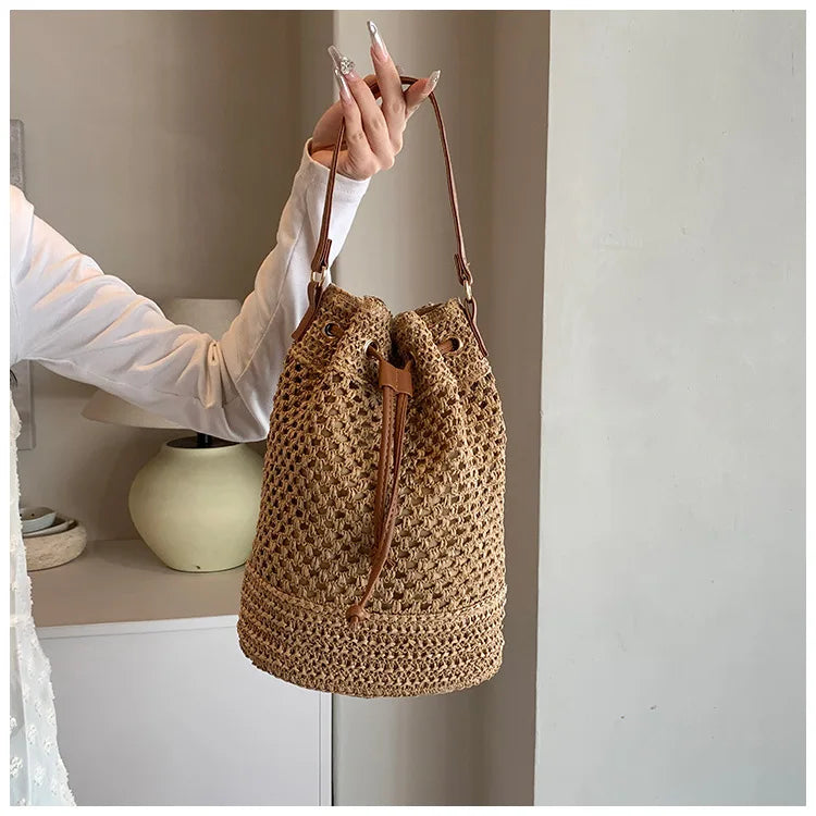 Weaving Bag Women 2024 New Fashion Bucket Bag Summer Niche Hundred Straw Beach Single Shoulder Crossbody Bag