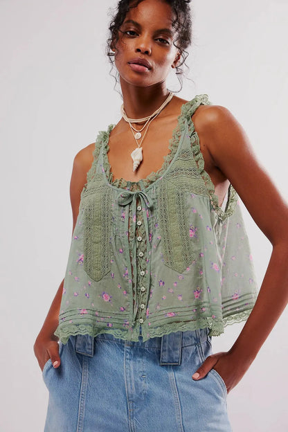 Women Sexy Crop Tops Sleeveless Boho Free Style Tank Tops Splice Lace Hippie Tops Button Down Summer Caimis Tee Top Female Cloth