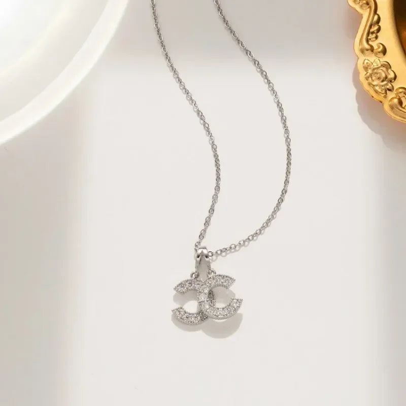 French-style double C necklace for women with micro-inlaid new light luxury and fashionable pendant as a high-end gift