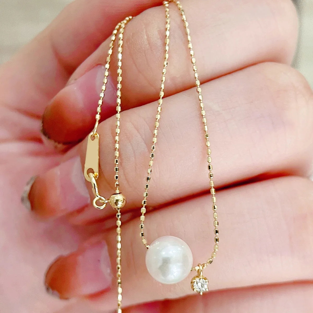 Red S925 pure silver pearl necklace for women, light luxury, fashionable, niche design, daily commuting, wearing, party