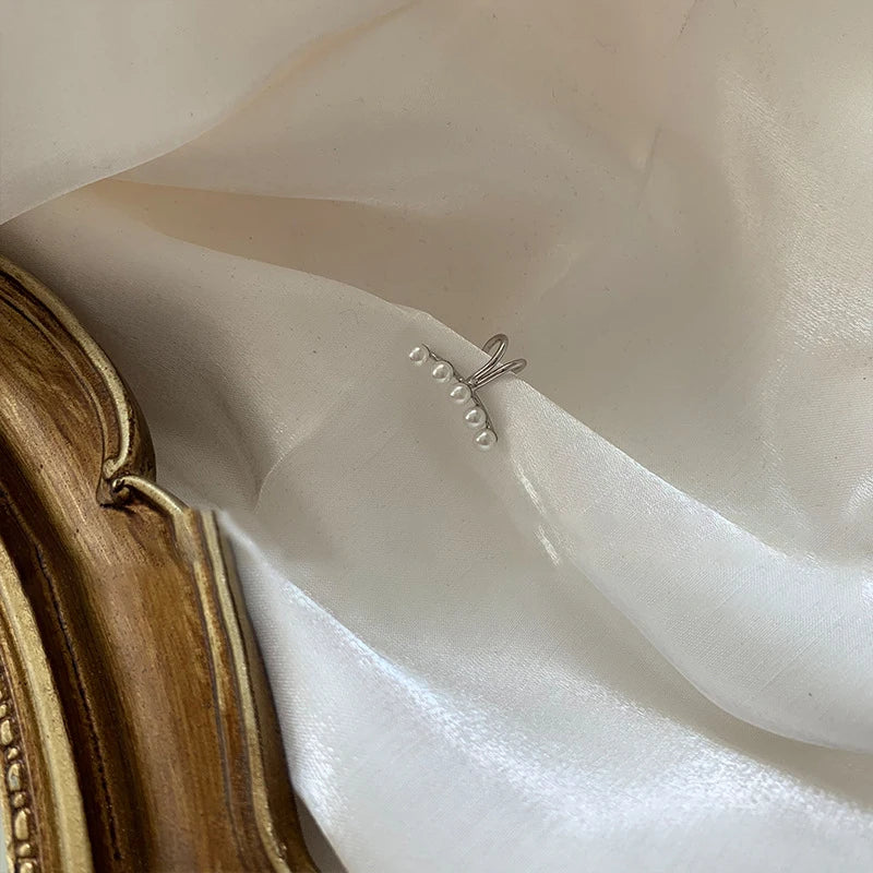 Fashion Exquisite Rhinestone Decor Ear Cuff earring for Woman Ear 2022 Summer New Arrival Christmas Jewelry Gift