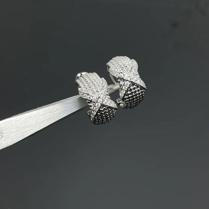 S925 sterling silver X-shaped earrings exquisite jewelry is a must-have choice for gatherings, banquets, and parties