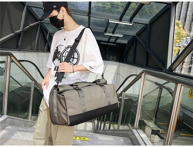 Fashion Travel Bags For Women Large Capacity Men's Sports bag Waterproof Weekend Sac Voyage Female Messenger Bag Dry And Wet