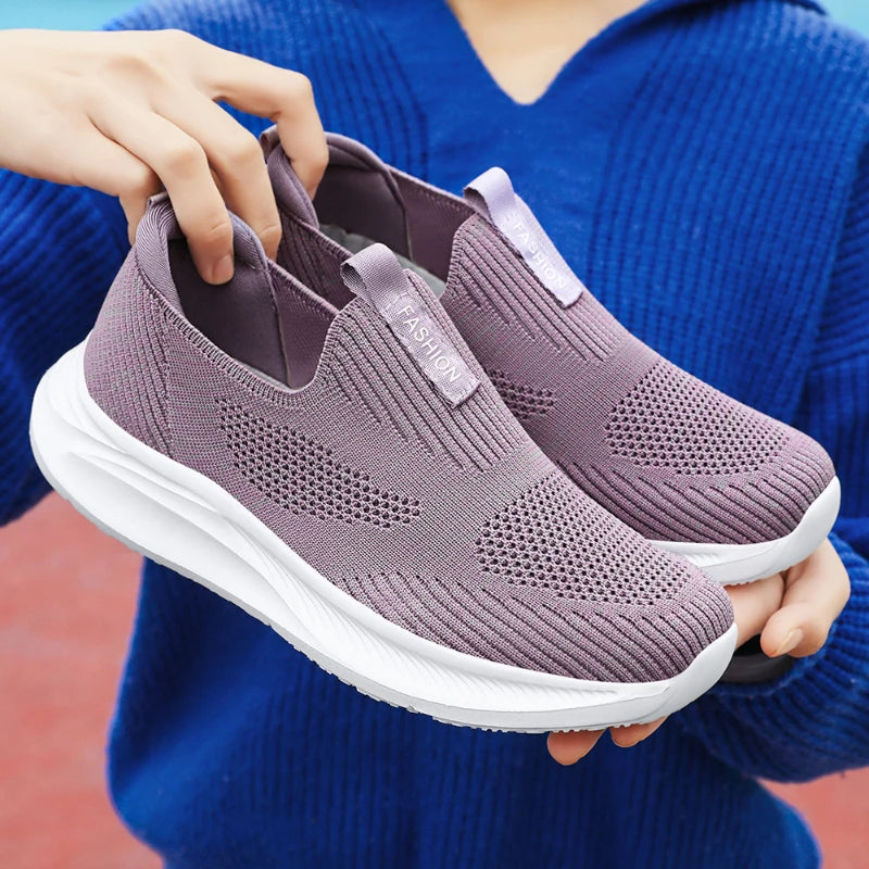 Women's Shoes 2024 Spring New Lightweight, Comfortable, and Fashionable One Step Anti slip Leisure Breathable Walking Shoes