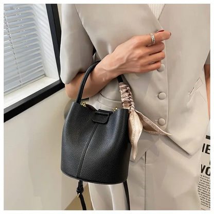 Fashion Women Crossbody Bags Autumn Winter Shoulder Bags Luxury Brand Design Bucket Bag Ladies PU Leather Portable Hand Bags