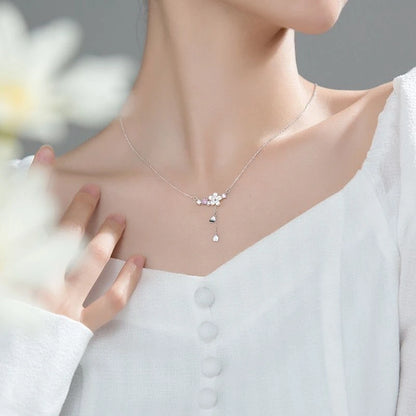 Romantic Cherry Blossoms Flower Necklace For Women Shiny Crystal Zircon Butterfly Flower Pearl Clavicle Chain Girl Party Jewelry