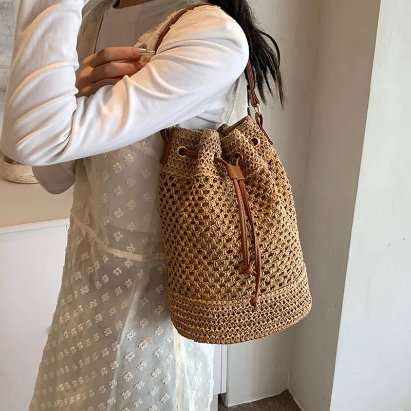 Weaving Bag Women 2024 New Fashion Bucket Bag Summer Niche Hundred Straw Beach Single Shoulder Crossbody Bag