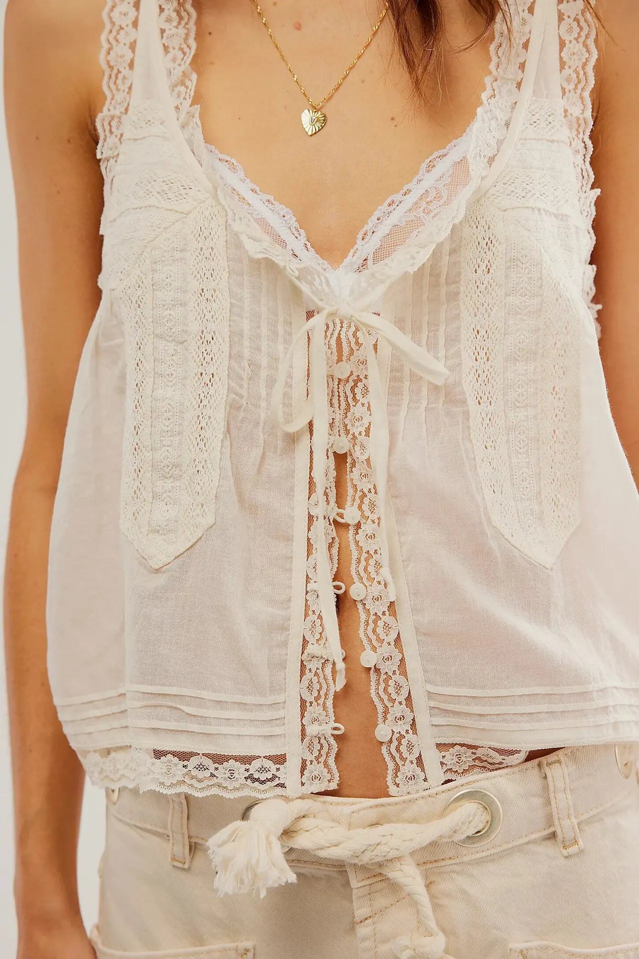 Women Sexy Crop Tops Sleeveless Boho Free Style Tank Tops Splice Lace Hippie Tops Button Down Summer Caimis Tee Top Female Cloth