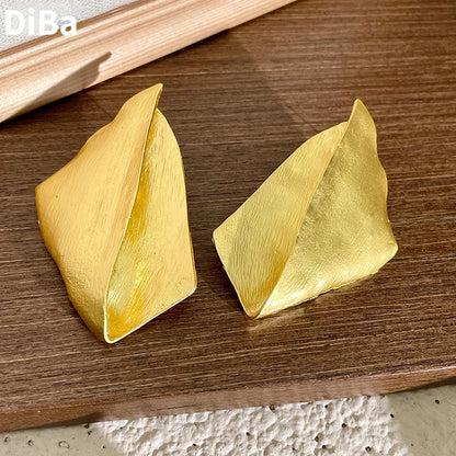 Trendy Jewelry European and American Design Exaggerative Metal Geometric Earrings For Women Party Gifts Ear Accessories