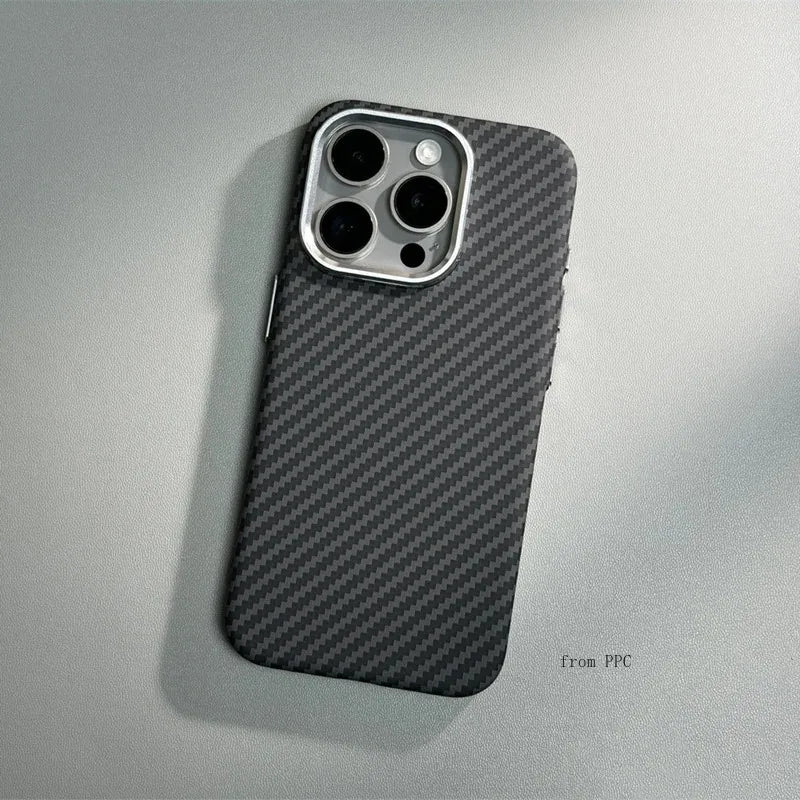 Carbon Fibre Magnetic Phone Case 16 Cover for iPhone 15 14 Pro Max Wireless Charging MagSafe Shell Alloy Camera Ring Armor Funda