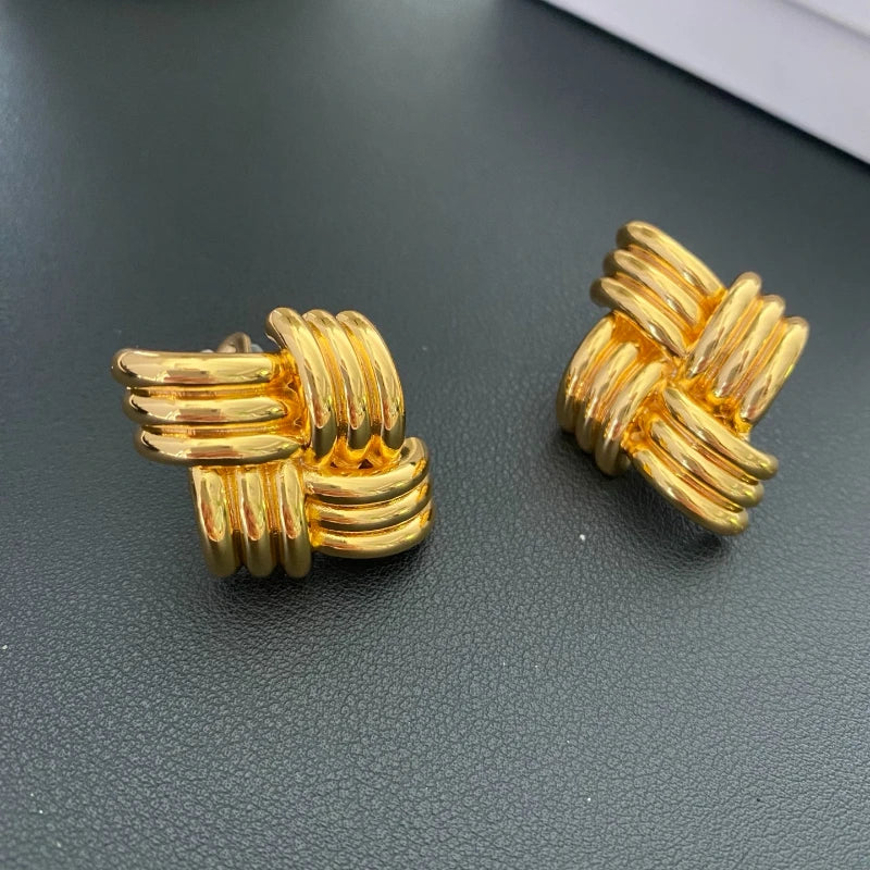 Europe 18K Gold Plated Brass Geometric Line Earrings Woman Luxury Jewelry Fashion Party Trend