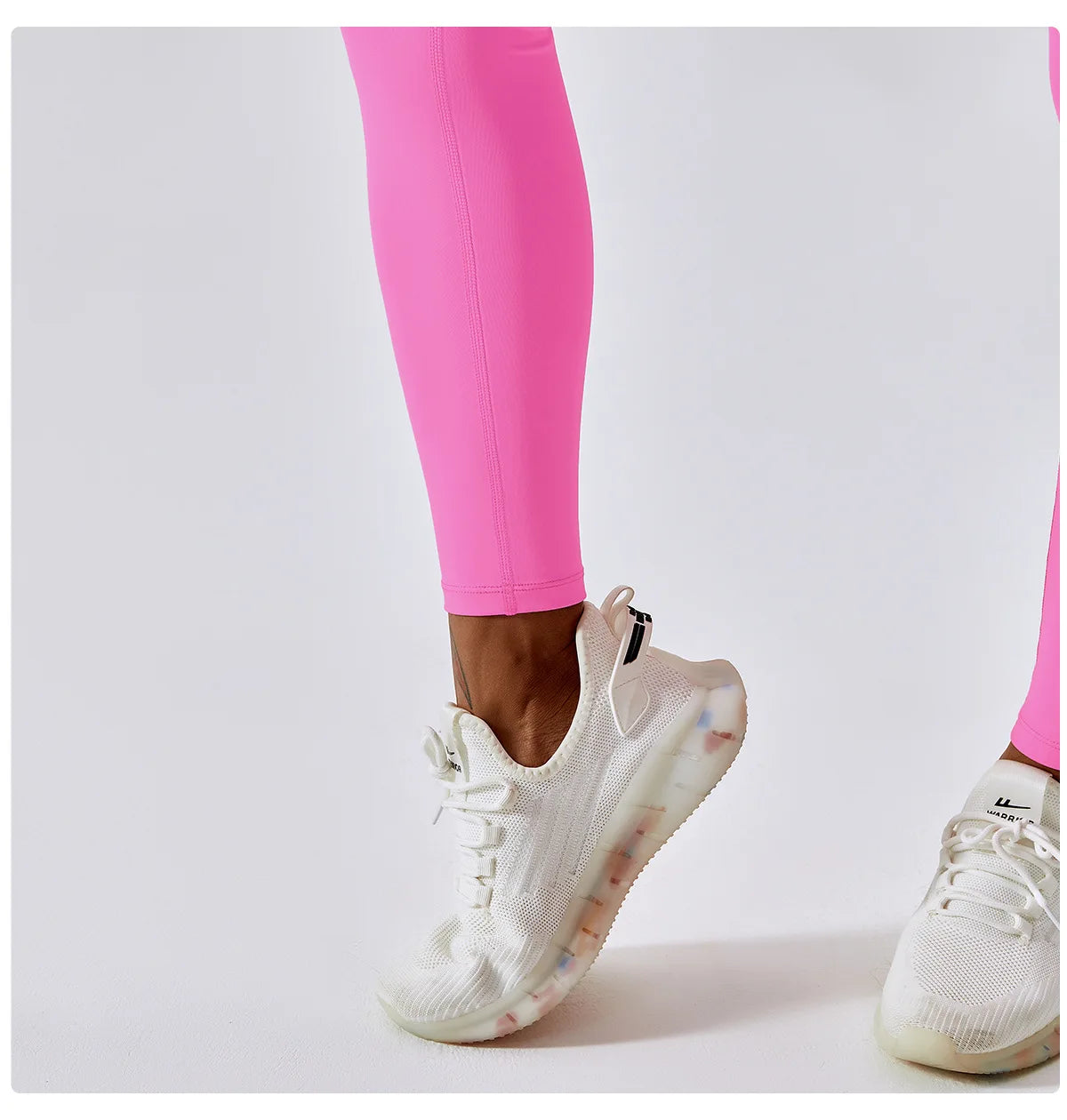 Women's Yoga Pants Nude Feeling Running Speed Dry Buttock Lifting Fitness Pants High Waist Tight Gym Push-Up Sweat Pants