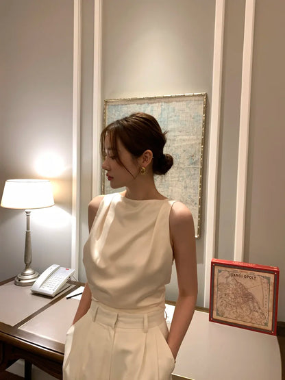 Feminino Sexy Backless Ropa Mujer 2025 Women Top New Sleeveless Clothes Round Neck Tanks & Camis Summer Elegant Tops