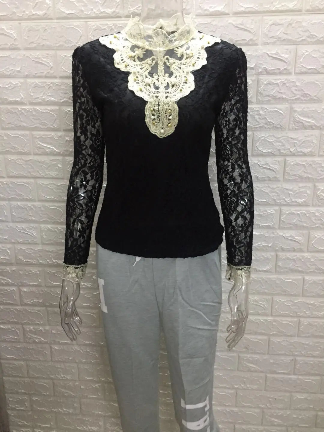 Women T Shirts Vintage Spring Winter Tees Autumn Lace Beads Hole Sexy Tops Warm Blouse Top Casual Full Long Sleeve Shirt