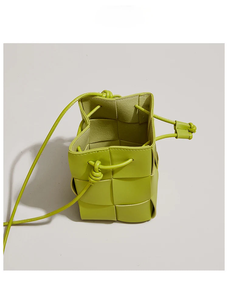 Weave Handbag Women Woven Bags Small Drawstring Bucket Shoulder Messenger Bags Luxury Famous Brand Designer Purse Female bag