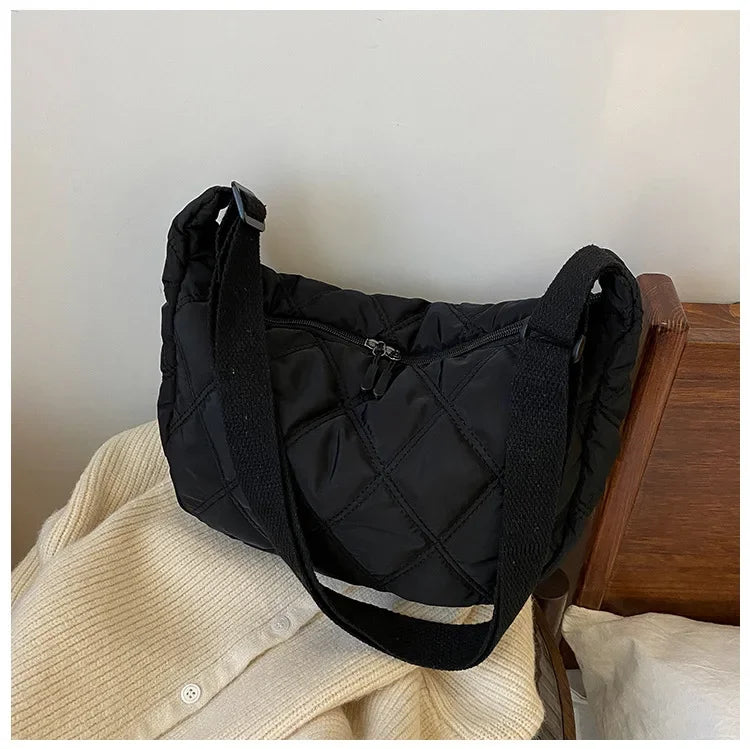 Embroidery Crossbody Bags for Women Large Capacity Handbags Shoulder Messenger Bag Female Popular Fashion Hobos Shopper Bag Sac