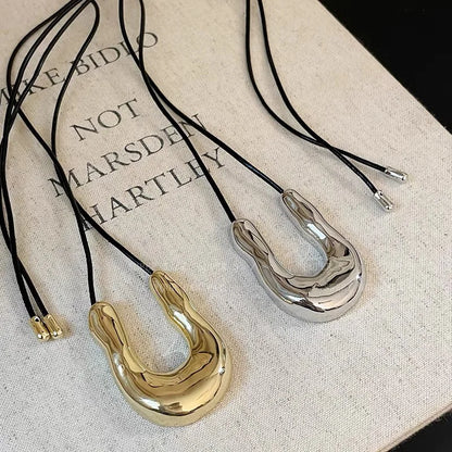 New U-shaped Metal Necklace for Women Long Rope Sweater Chain Accessories Black Rope chain Fashion Jewelry Gifts