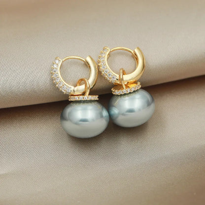 Korean Version High Quality New Atmospheric One Two Wear Colorful Blue Pearl Circle Ear Button Design Eardrop for Girls.