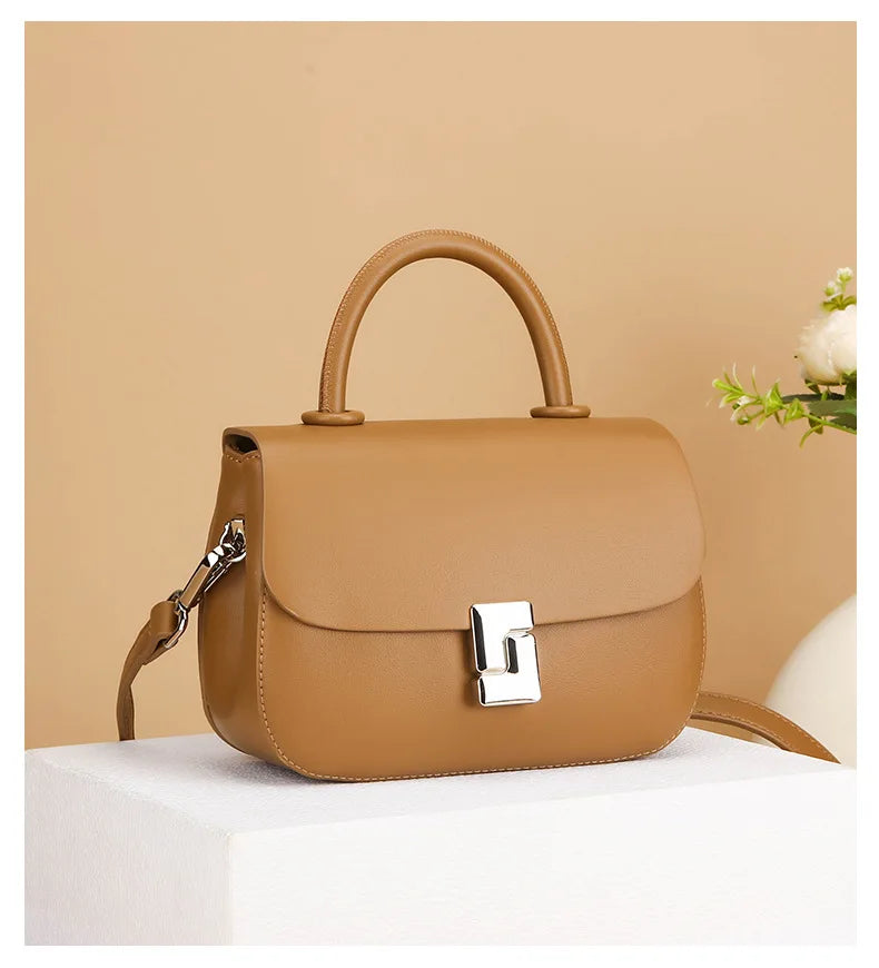 New Women's Bags, Fashionable and Versatile Saddle Bags, Niche High-End Armpit Bags, Single Shoulder Crossbody Bags for Commuting and Shopping