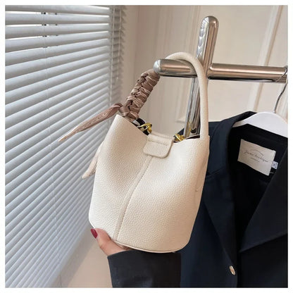 Fashion Women Crossbody Bags Autumn Winter Shoulder Bags Luxury Brand Design Bucket Bag Ladies PU Leather Portable Hand Bags